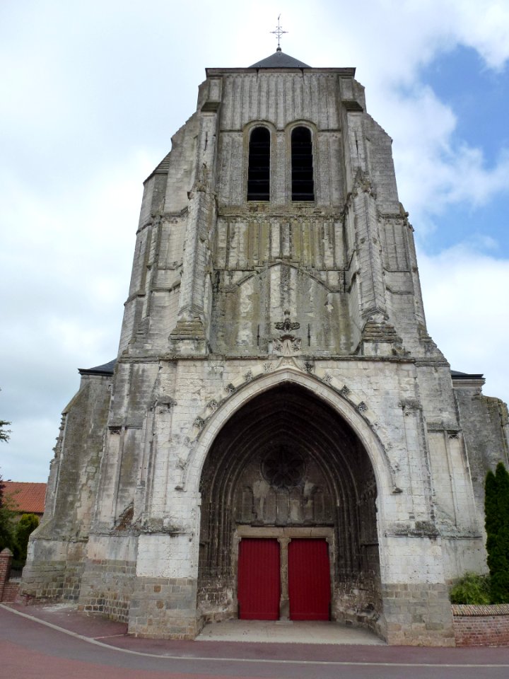 Isbergues (Pas-de-Calais) église, la tour PA00108323