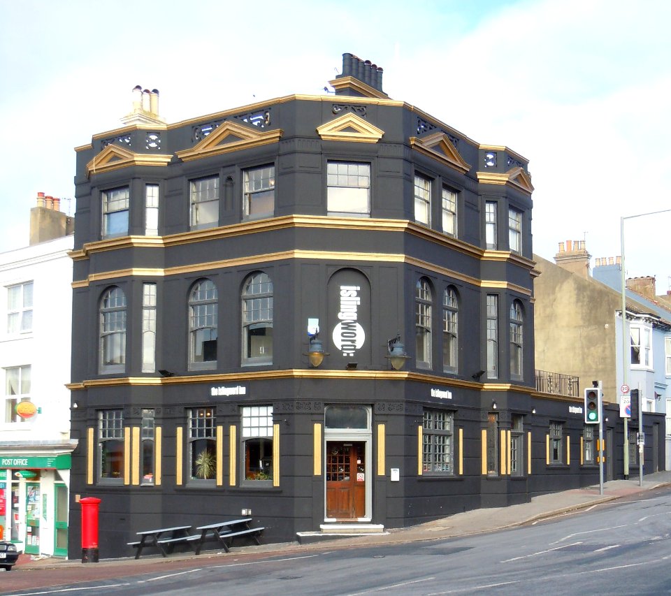 Islingword Inn, Queen's Park Road, Queen's Park, Brighton (January 2015) (1)