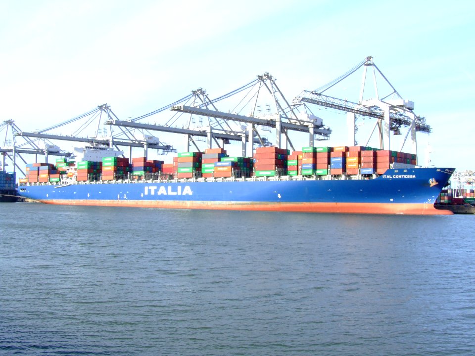 Ital Contessa IMO 9293806, at the Amazone harbour, Port of Rotterdam, Holland 14-Jan-2007