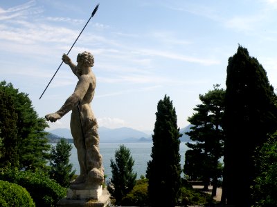 Isola Bella Statues 2