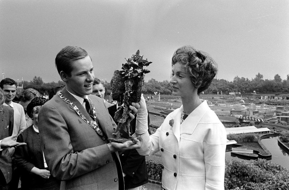 Italiaanse kleinplastiek in Madurodam, mevrouw M. Agnell (echtgenote Italiaanse , Bestanddeelnr 917-8678