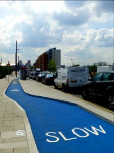 IslandBusStop-CycleSuperhighwayStratford-London-P1300685