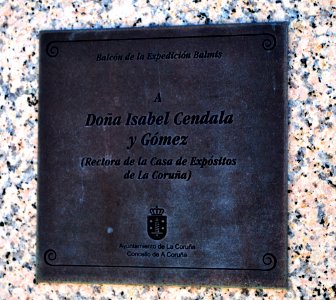 Isabel Zendal Gómez placa na casa do home A Coruña