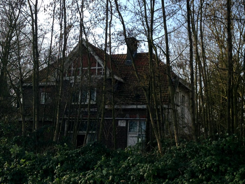 IStation Aalsmeerderweg Netherlands c