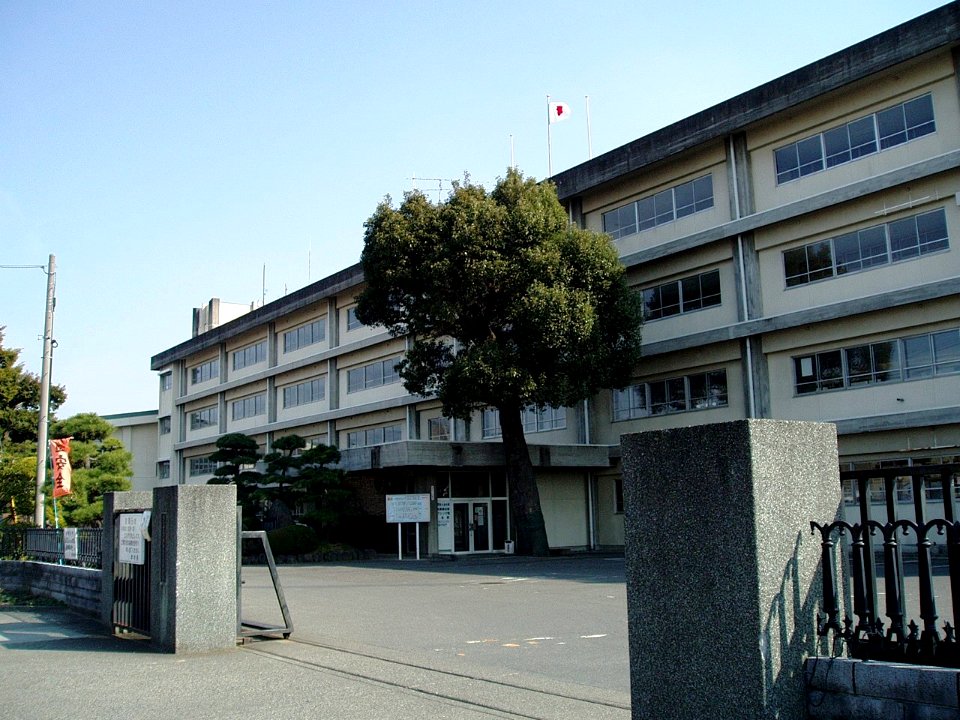 Isesaki-Tech-HighSchool-2013031702