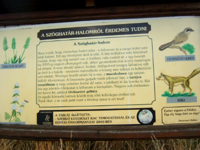 Ismertető tábla a Szöghatár-halomnál