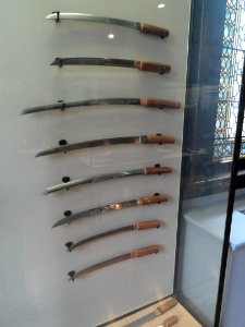 Japanese swords - George Walter Vincent Smith Art Museum - DSC03593