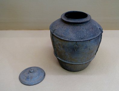Jar, Sue ware, Heian period, 1000s AD, ceramic - Hakone Museum of Art - Hakone, Kanagawa, Japan - DSC08219