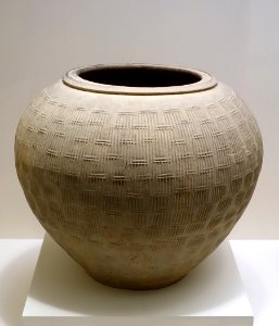 Jar, China, Eastern Zhou dynasty, 771-256 BC, stoneware - Dallas Museum of Art - DSC05112