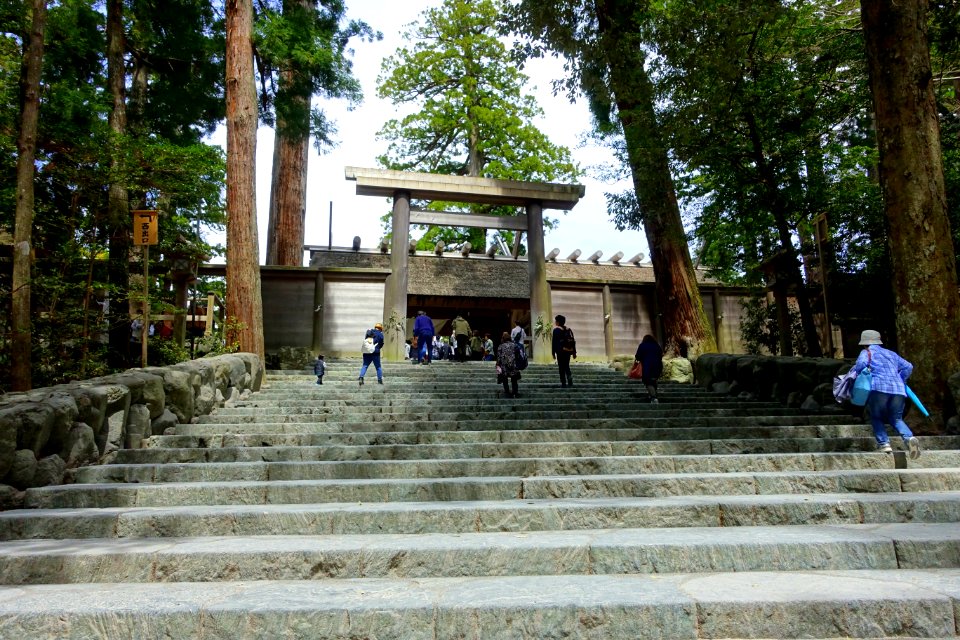 Itagaki-minami-gomon - Naiku, Ise Shrine - Ise, Mie, Japan - DSC07684