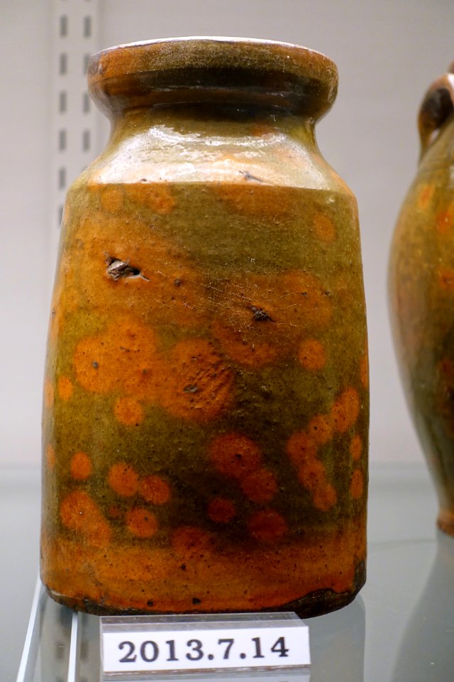 Jar, United States, probably New England, 1840-1860, lead-glazed redware, item HD 2013.7.14 - Flynt Center of Early New England Life - Deerfield, Massachusetts - DSC04034