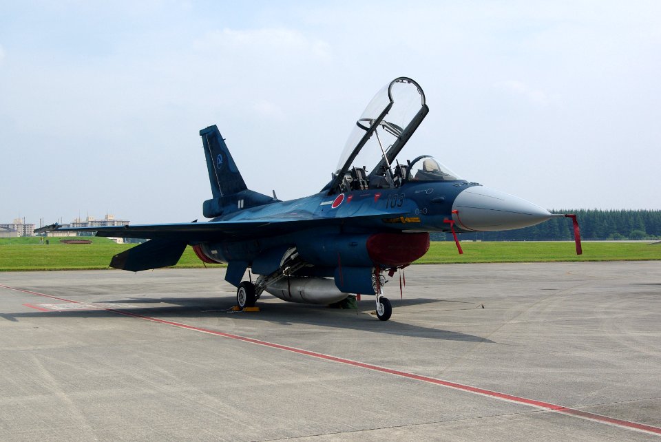 JASDF F-2 20090822-01