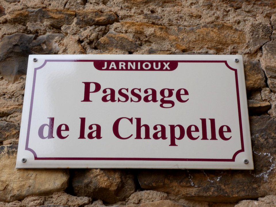 Jarnioux - Passage de la Chapelle - Plaque