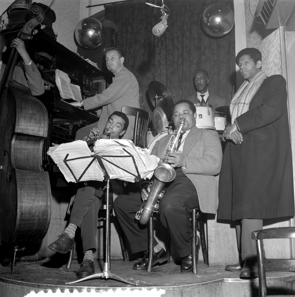 Jazzconcert in dancing Casablanca aan de Zeedijk te Amsterdam, Bestanddeelnr 907-5547