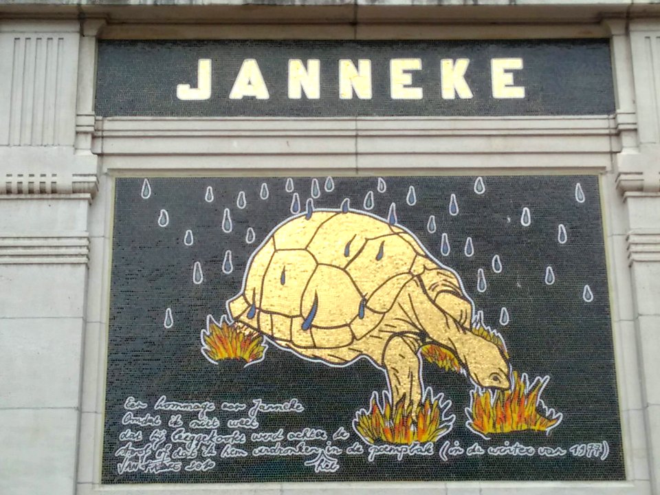 Janneke - Jan Fabre - Zoo Antwerpen