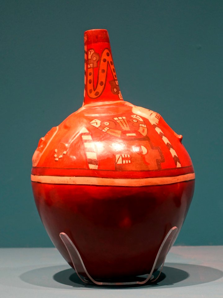 Jar, Huari Empire, Peru, 600-900 AD, ceramic - Fowler Museum - University of California, Los Angeles - DSC02374