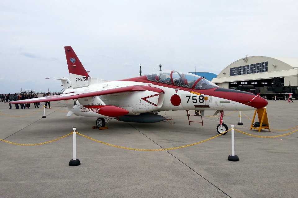 JASDF T-4 naha 20131215 151757