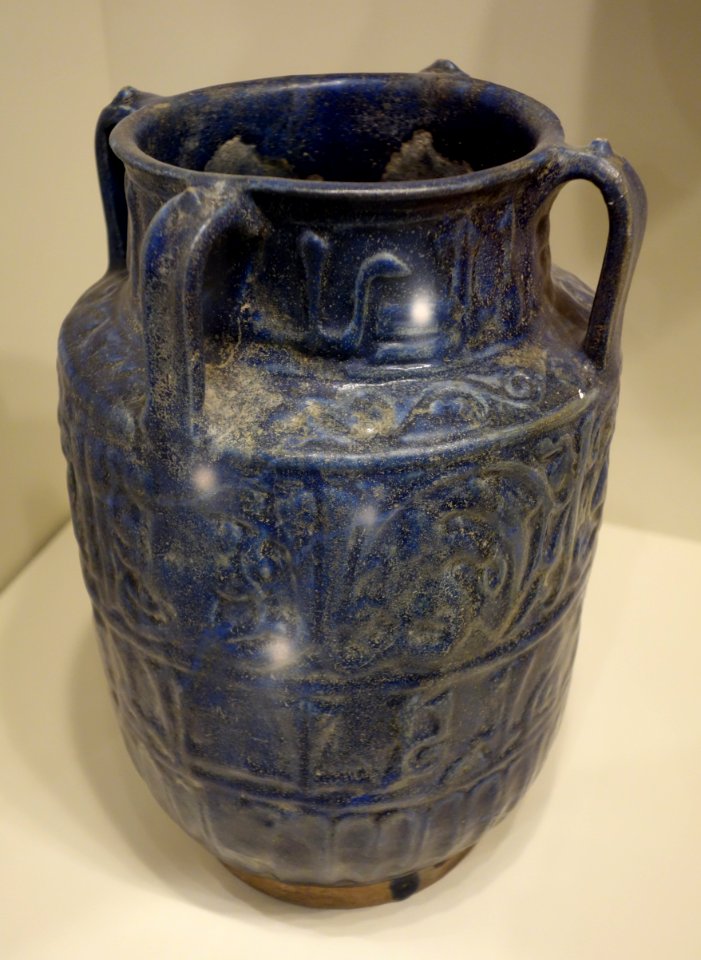 Jar with bands of calligraphic design, Iran, Seljuk period, late 12th or early 13th century, earthenware with molded relief decoration under a blue glaze - Cincinnati Art Museum - DSC04073