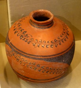 Jar, Nubia, Ballana, Cemetery B, tomb 111B-125, Meroitic Phase IIIA, 150-200 AD, ceramic, paint - Oriental Institute Museum, University of Chicago - DSC08067