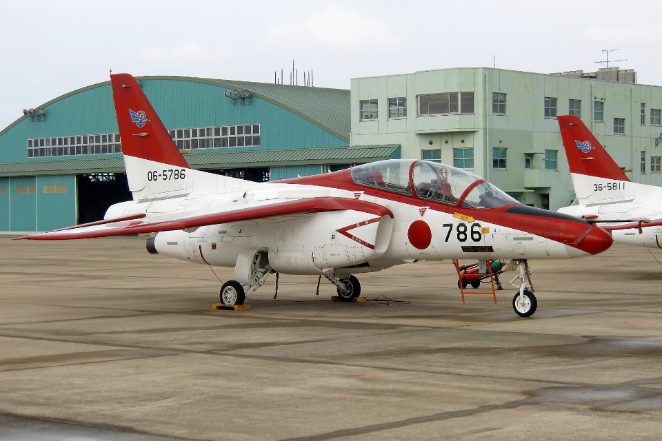 JASDF T-4 ashiya 20121124 133746