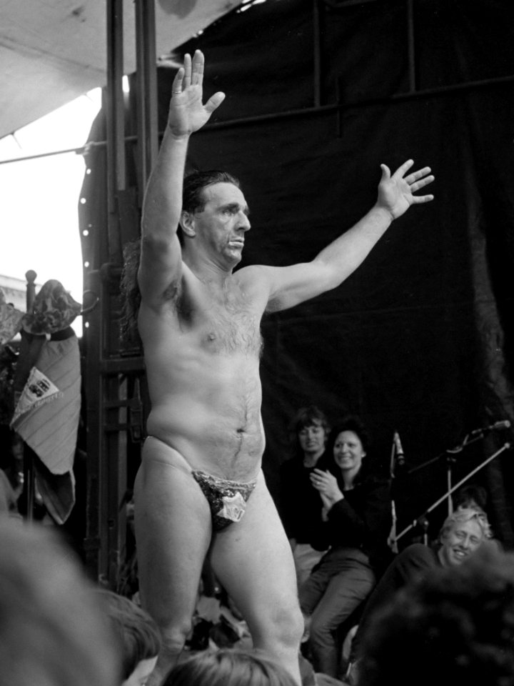Jango Edwards (1984)