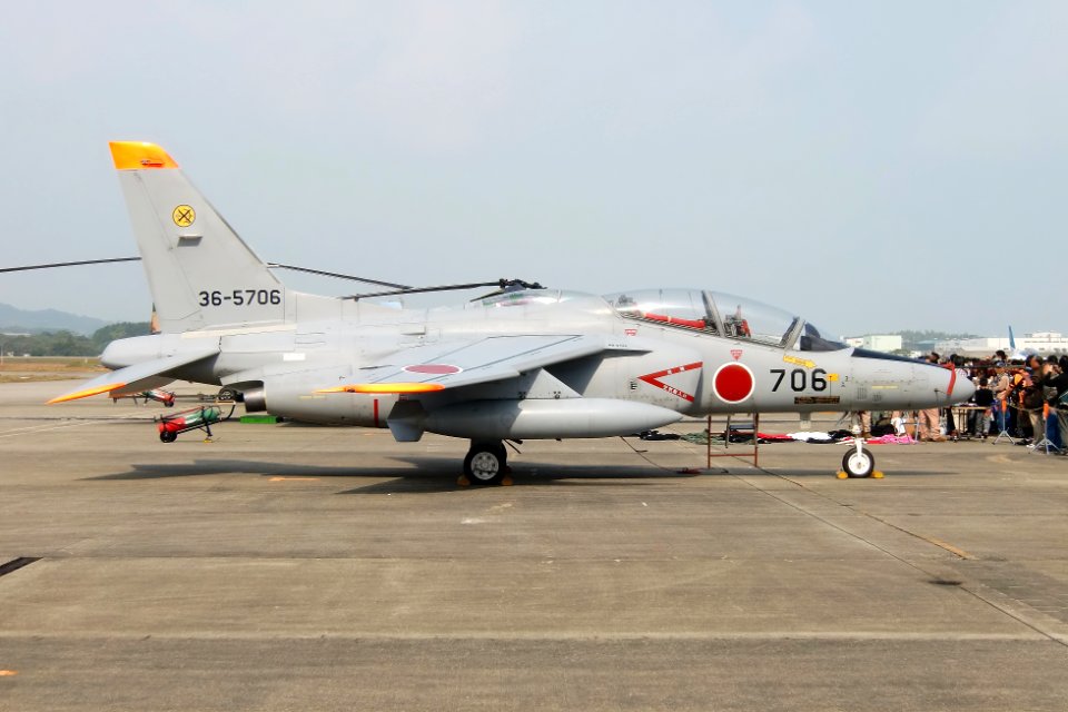 JASDF T-4 tsuiki 20121028 113610