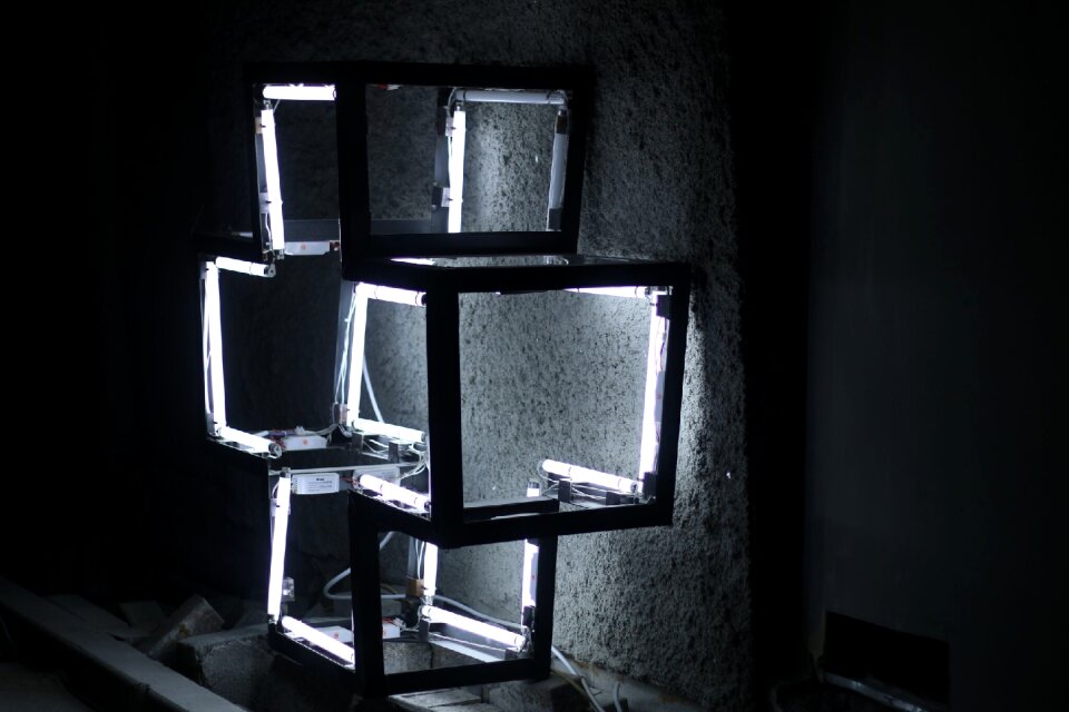 Arts glowing darkness