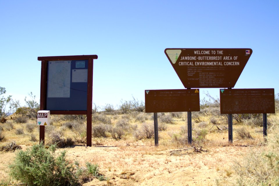 Jawbone-Butterbredt Area of Critical Environmental Concern signs near SR178 2016-04-05
