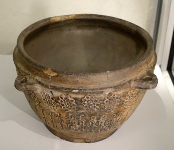 Jar with four handles, Korea, Unified Silla, 8th-8th century AD, stoneware with impressed decoration - Östasiatiska museet, Stockholm - DSC09411