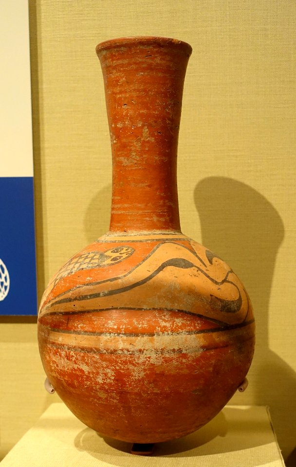 Jar with serpent, Nubia, Semna South cemetery, tomb N-224, Meroitic Period, 200 BC to 300 AD, ceramic, paint - Oriental Institute Museum, University of Chicago - DSC08050