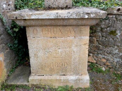 Jarnioux - Rue des Pierres Dorées - Croix - Support