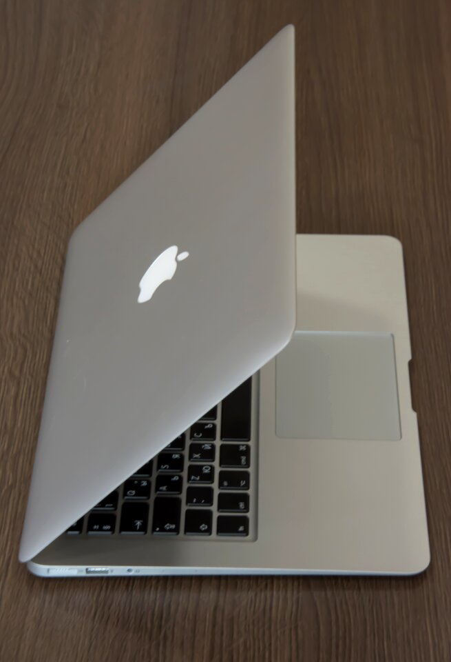 Computer modern screen