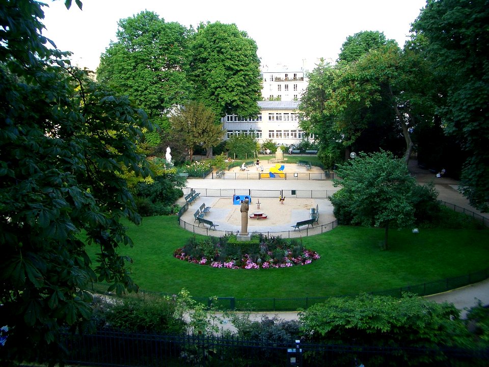 Jardins du 14ème vus du balcon de la mairie