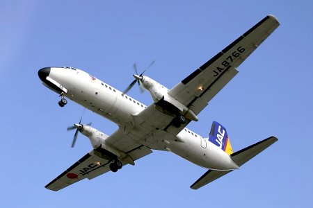 JapanAirCommuter YS-11 fukuoka 20040318152146
