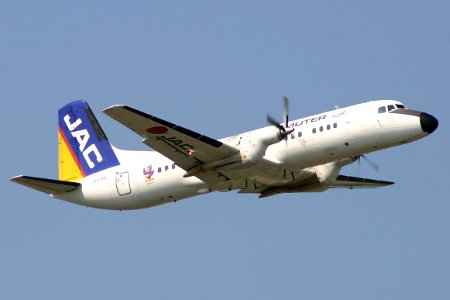 JapanAirCommuter YS-11 fukuoka 20040811151328