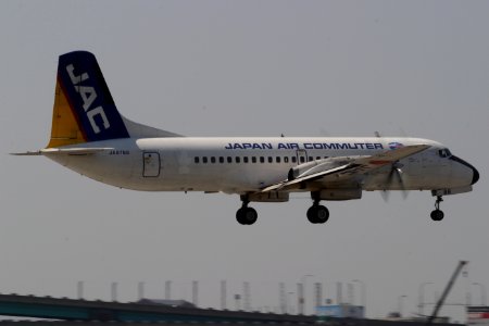 JapanAirCommuter YS-11 fukuoka 20060330130540