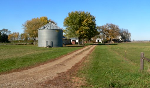 Jens and Anna Junker farmstead (Clay Co SD) from S 1