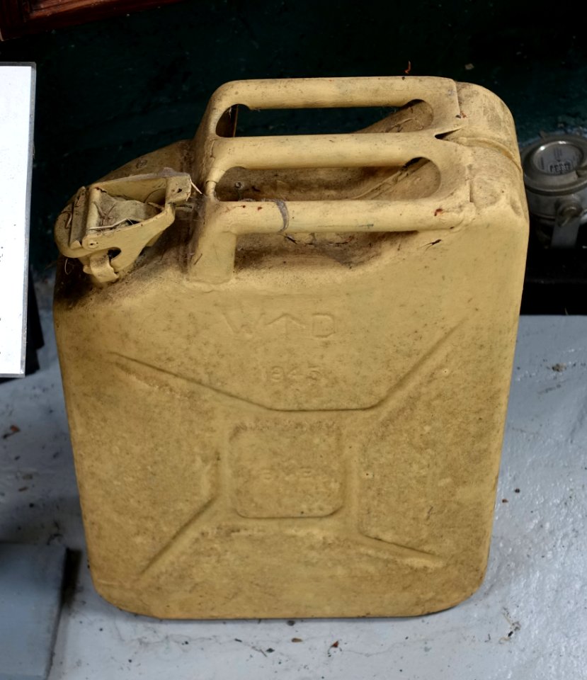 Jerry can, made by Briggs Motor Bodies, 1944 - Bentley Wildfowl and Motor Museum - Halland, East Sussex, England - DSC05801
