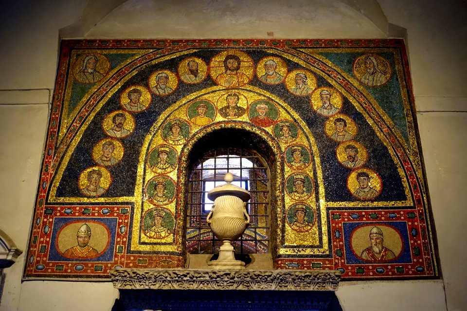 Jesus Christ with apostles - Santa Prassede - Rome, Italy - DSC05750