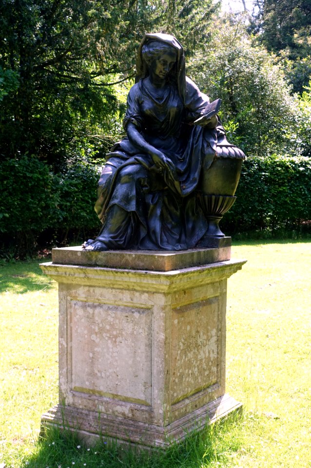 Jemima Yorke, 2nd Marchioness Grey, probably by John Cheere, c. 1748 - Wrest Park - Bedfordshire, England - DSC08081