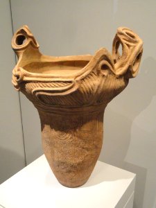 Jar with Handles, c. 2000 BC, Japan, earthenware, Ubayama (Kasori E) type from neolithic shell mounds of Ichikawa, Chiba - Art Institute of Chicago - DSC00117