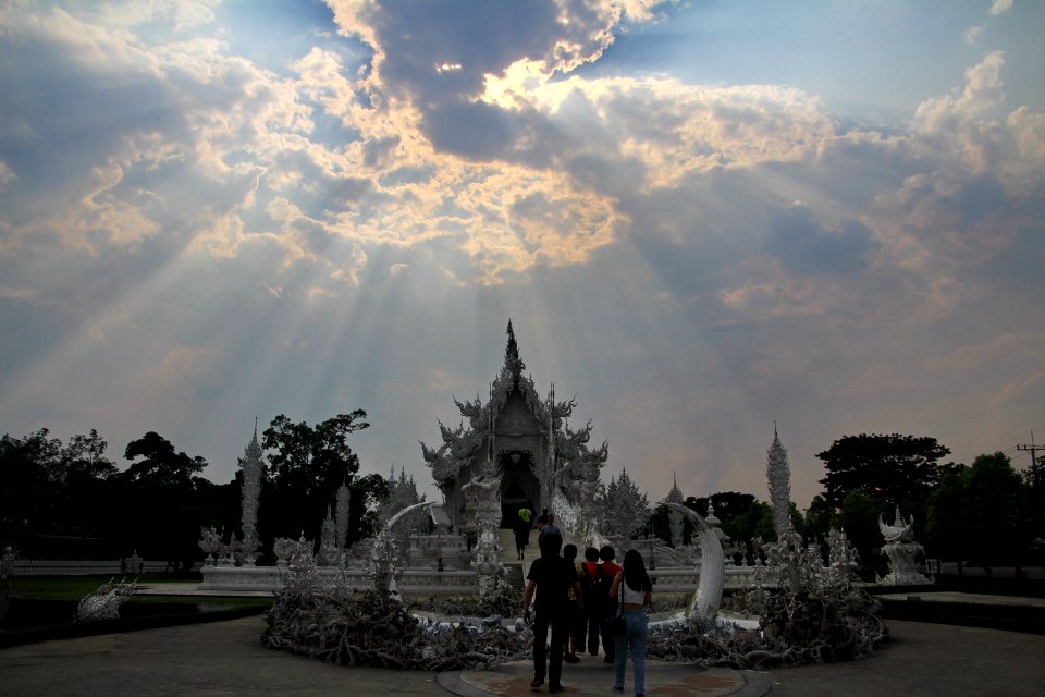 Jesus Light In Wat Rong Khun (155132141)