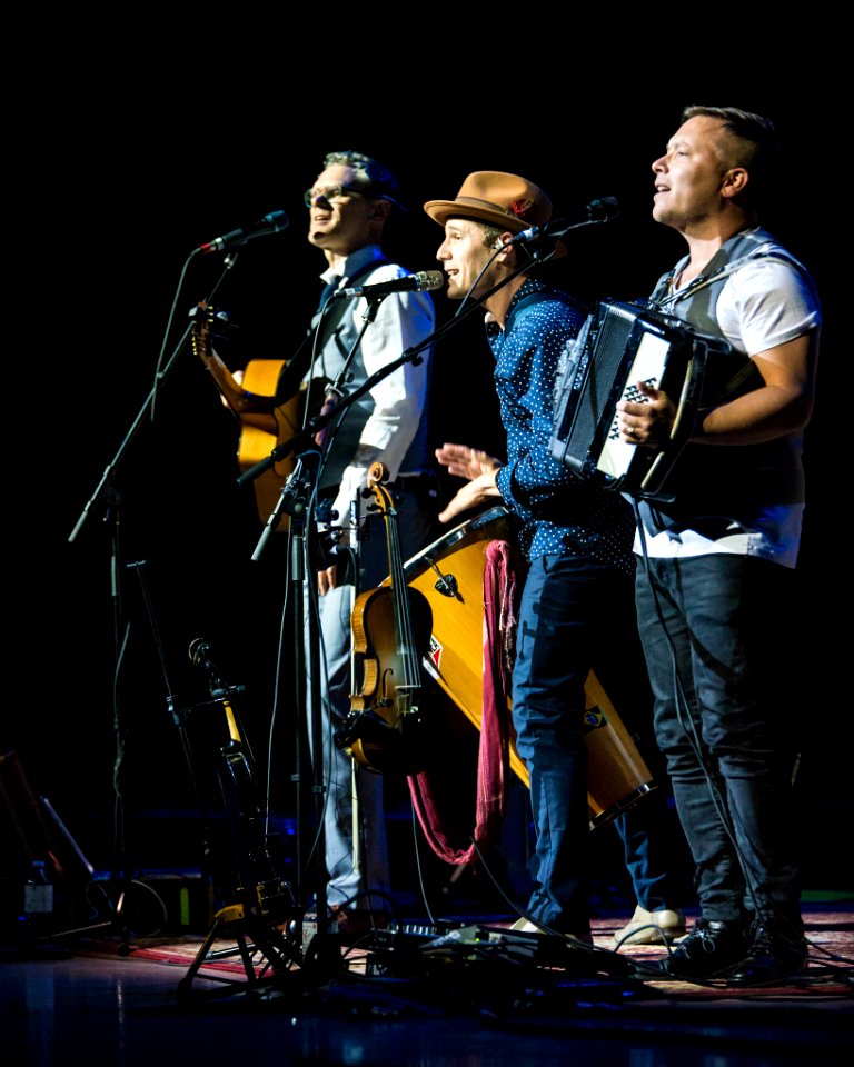 Jesse Cook One World Tour (157815583)