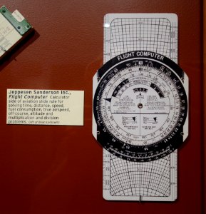Jeppesen Sanderson Inc., Flight Computer - MIT Slide Rule Collection - DSC03622