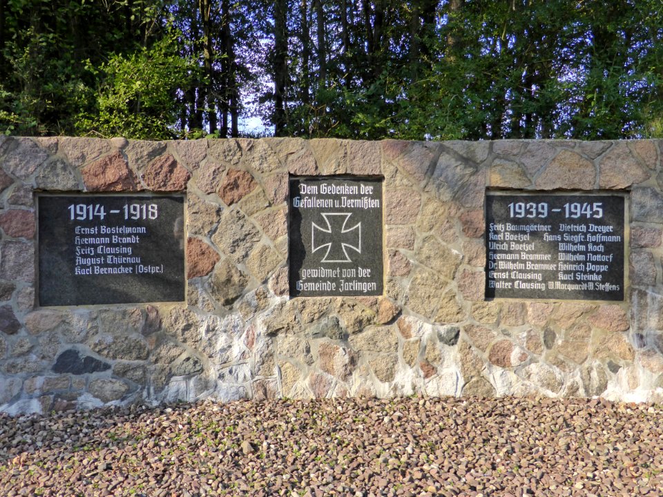 Jarlingen Kriegerdenkmal