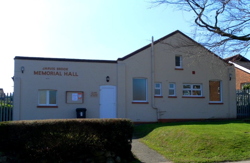 Jarvis Brook Memorial Hall, Crowborough Hill, Jarvis Brook, Crowborough (March 2011) (3)