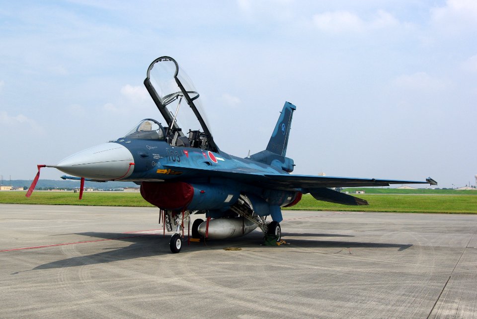 JASDF F-2 20090822-02