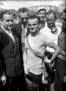 Jean Robic, winnaar van de Tour de France 1947, Bestanddeelnr 902-2745