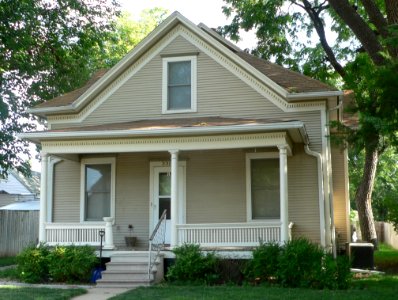 Jasper Newton Bell house (Lincoln, NE) from SSE 1