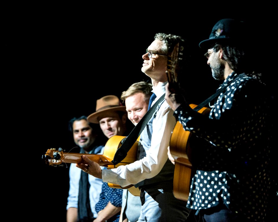 Jesse Cook One World Tour (157815435)